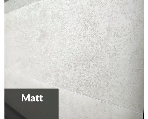 Matte Wandfliese mit Steinoptik