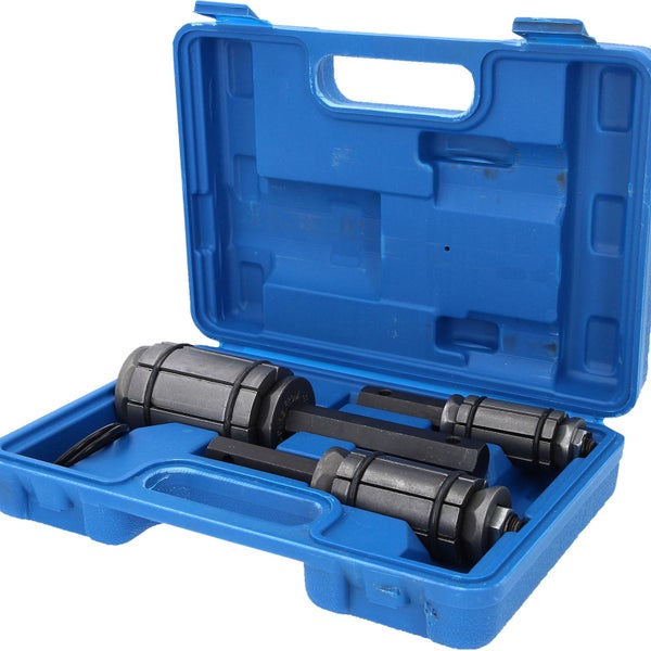 Rohrexpander-Satz in blauem Werkzeugkoffer