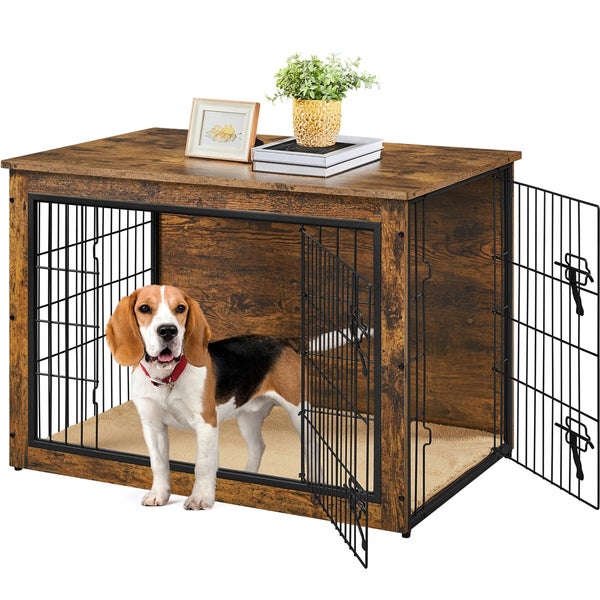 Hundehütte aus Holz mit Metallgittertür und Hund