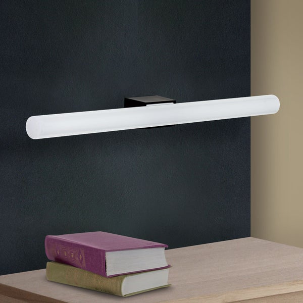 Moderne LED Wandleuchte mit langem, röhrenförmigem Diffusor für Innenbereiche