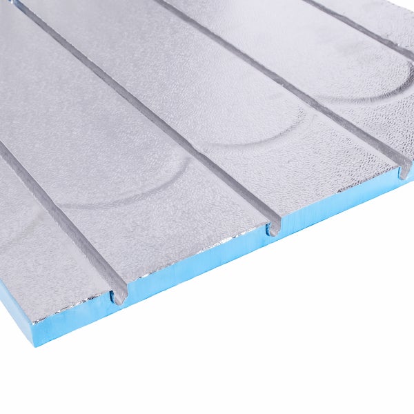 Systemdämmplatte für Fußbodenheizung mit Aluminiumschicht und Rohrführungsrillen.