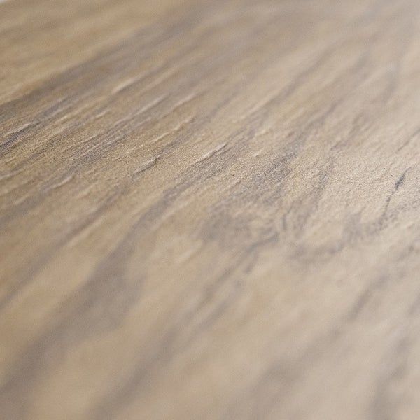 Holzoptik Laminat mit strukturierter Oberfläche und natürlicher Maserung