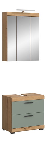 Badezimmermöbel-Set mit dreitürigem Spiegelschrank inklusive LED-Beleuchtung und Waschbeckenunterschrank mit zwei Schubladen in Eiche-Optik.