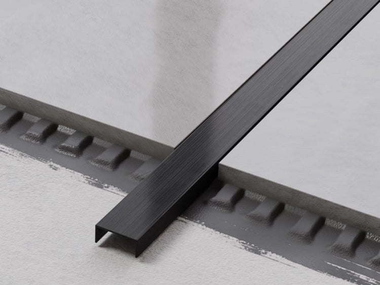 Fliesenprofil aus Metall