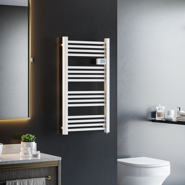 HOMCOM Handtuchheizkörper mit 16 Heizstäbe, für Badezimmer, mit Überhitzungsschutz, 540 x 960 mm, Aluminium, Weiß