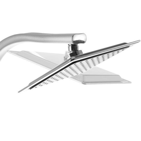 Quadratischer Duschkopf mit verstellbarem Duscharm