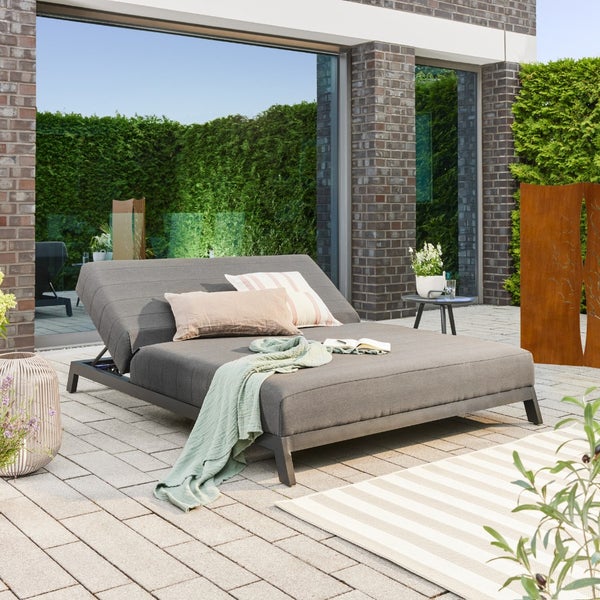 Home Deluxe - Sonnenliege - VALENCIA, Maße: ca. 203 x 144 x 38 cm, inkl. Sitz- und Rückenkissen aus Quick-Dry-Stoff I Gartenliege Loungebett Doppelliege Sonnenbett