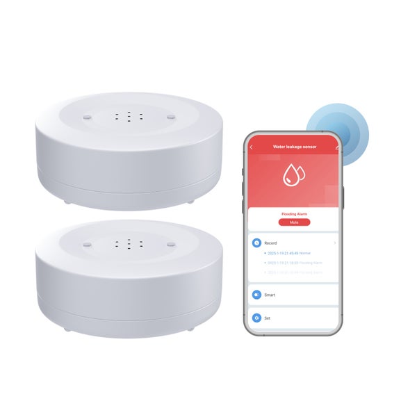 Zwei weiße, runde Wassermelder mit Smartphone-App zur Erkennung von Wasserlecks inklusive Alarmfunktion und Verlaufsanzeige.