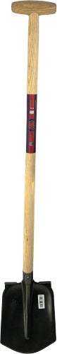 Spaten mit Holzstiel und schwarzem Blatt