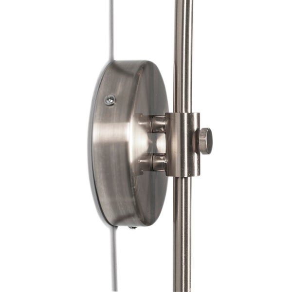 Detailansicht einer Wandleuchte mit Metallelementen