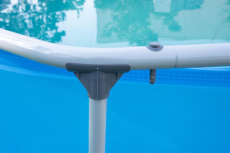 Detailansicht eines Frame Pools mit Stützkonstruktion