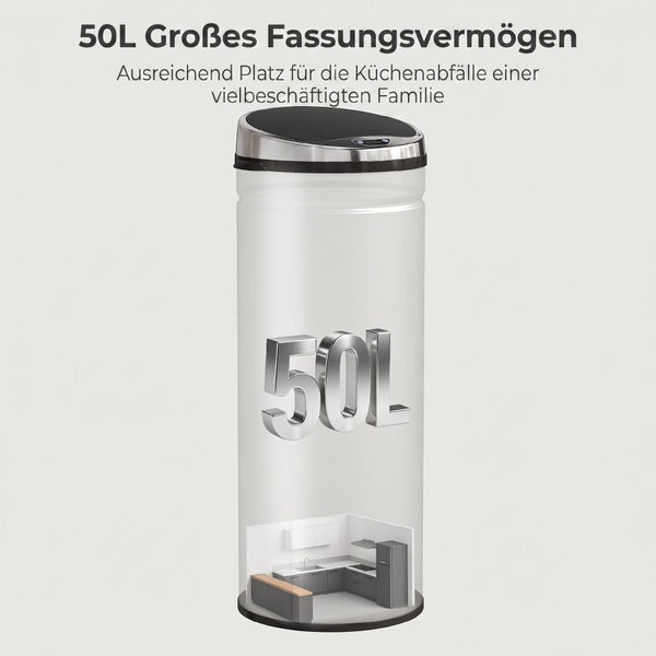 Sensor Abfalleimer mit 50 Liter Volumen für die Küche mit moderner Inneneinrichtung im Inneren.