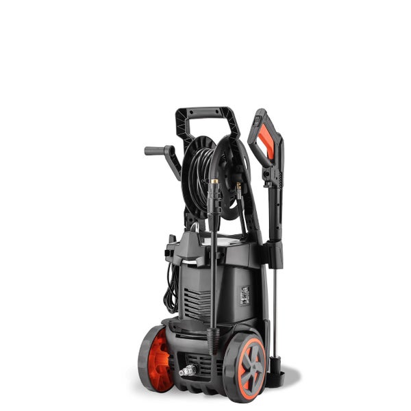 Hochdruckreiniger mit integrierter Schlauchtrommel, Spritzpistole und Rädern in Schwarz und Orange.