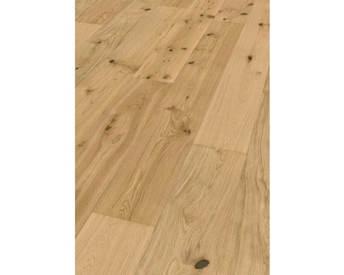 Verlegte Landhausdielen aus Holz