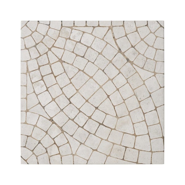 Quadratische Fliese mit Steinmosaikoptik für Boden oder Wand