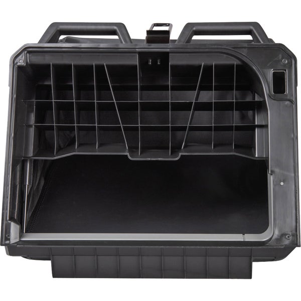 Nahaufnahme von rosa Rosenblüten mit grünen Blättern