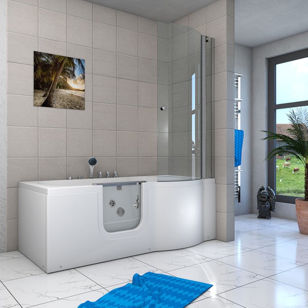 Moderne Sitzbadewanne mit Einstiegstür und integriertem Glas-Duschaufsatz in einem hellen, gefliesten Badezimmer.