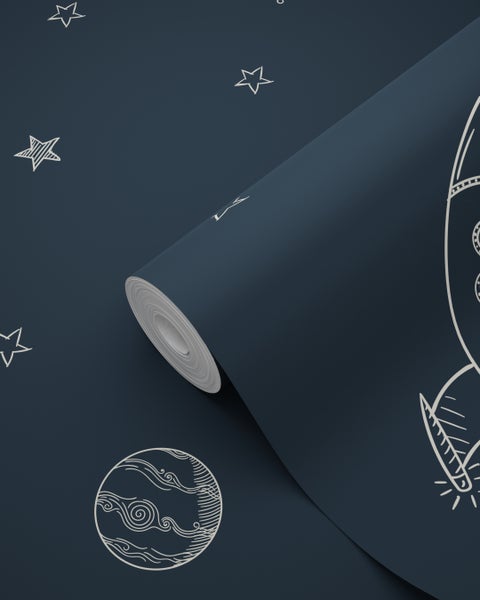 Tapetenrolle mit Weltraummotiven wie Raketen, Planeten und Sterne