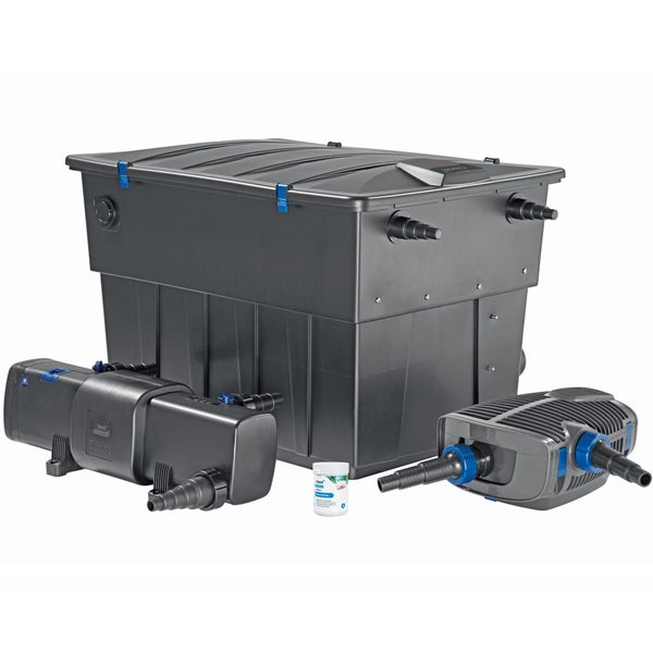 Oase Teichfilter-Set bestehend aus Durchlauffilter, UVC-Vorklärgerät, Teichpumpe und Filterstarter.