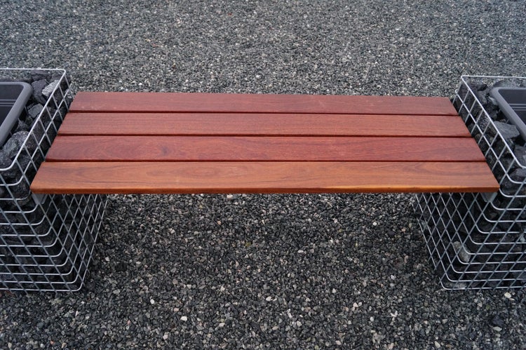 Gartenbank 3 Blumensäulen Länge 205 cm, Höhe 60 cm, Tiefe 37 cm CUMARU MW 5 x 5 cm, feuerverzinkt