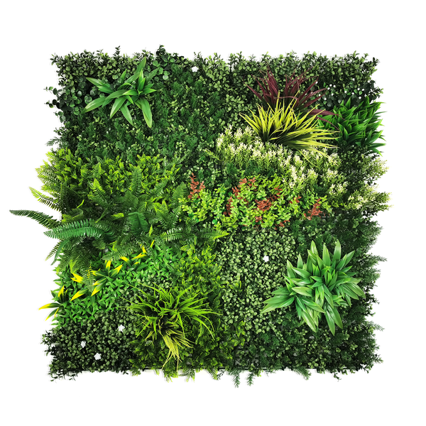 Quadratische grüne Pflanzenwand mit verschiedenen Kunstpflanzen