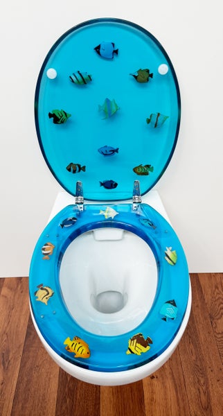 WC Sitz Fische blau, aus massivem Polyester, universalpassend durch verstellbare Messingscharniere