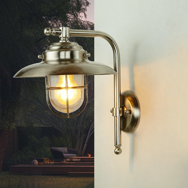 Wandleuchte im Außenbereich mit Lampenschirm und Käfig aus Metall