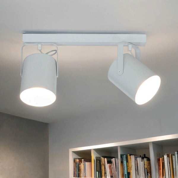 Deckenleuchte mit zwei Strahlern zur Innenbeleuchtung