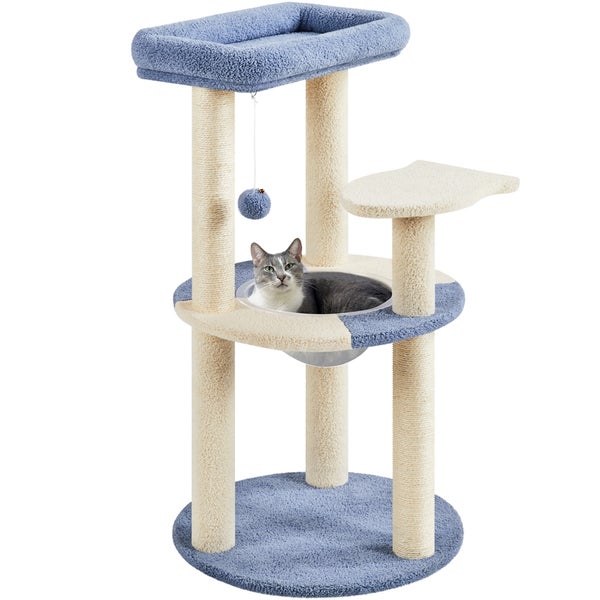 Katzenkratzbaum mit Liegeflächen und einer Katze