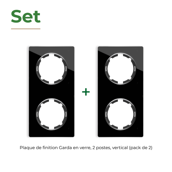 Set aus zwei vertikalen Abdeckrahmen Garda aus Glas für zwei Steckdosen oder Schalter