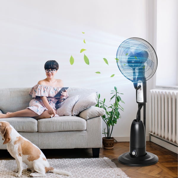 HOMCOM Standventilator mit 2,8 Liter Wasserkühlung, 90 W Ventilator mit Timer-Funktion Lüfter mit 3 Modi mit Nebelfunktion, Verstellbarer Neigungswinkel, Metall, Schwarz, 44,5cm x 44,5cm x 120cm