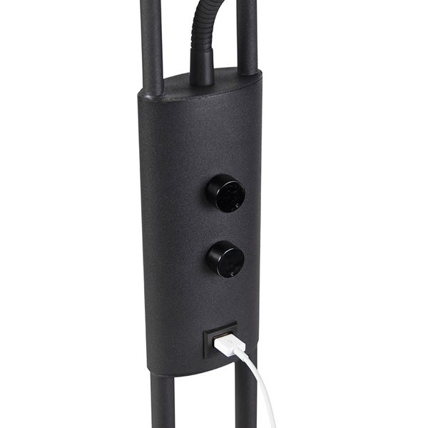 Detailansicht einer Stehleuchte mit Schaltern und USB-Anschluss.