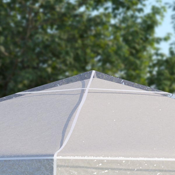Schutzfolie für Pavillondach in pyramidalem Design vor Bäumen