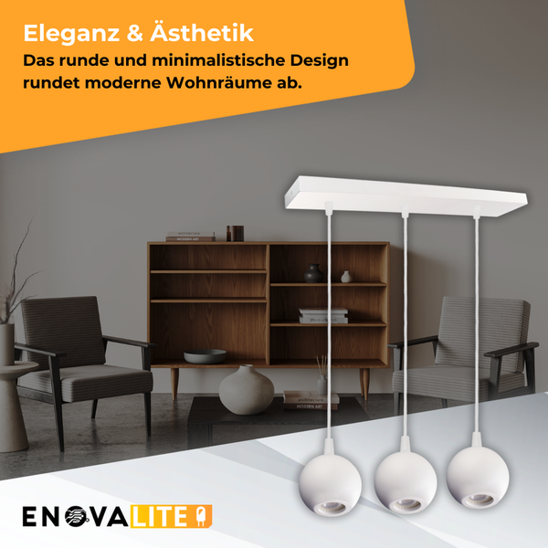 Moderne Pendelleuchte mit drei Leuchten im Wohnraum