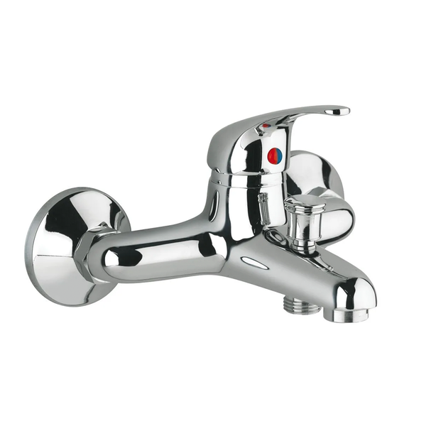 Badewannenarmatur, Einhebelmischer, Wandmontage, verchromt, mit Umsteller und Brauseanschluss.