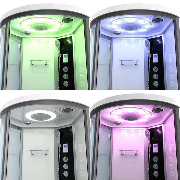 Moderne Dampfdusch-Whirlpool-Kombination in einem hellen Badezimmer mit Fenster, Glasfront und integriertem Duschpaneel.