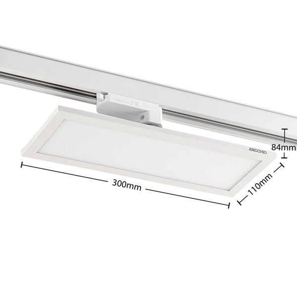 Weißes rechteckiges Arcchio LED-Schienenpanel mit Abmessungen von 300 Millimeter mal 110 Millimeter und einer Höhe von 84 Millimeter.