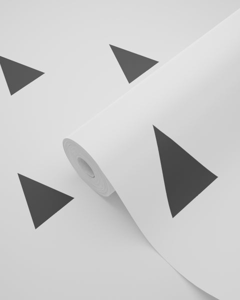 Tapetenrolle mit Dreiecksmuster