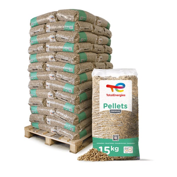 Palette mit 15 Kilogramm Holzpellets von TotalEnergies mit ENplus A1 Zertifizierung