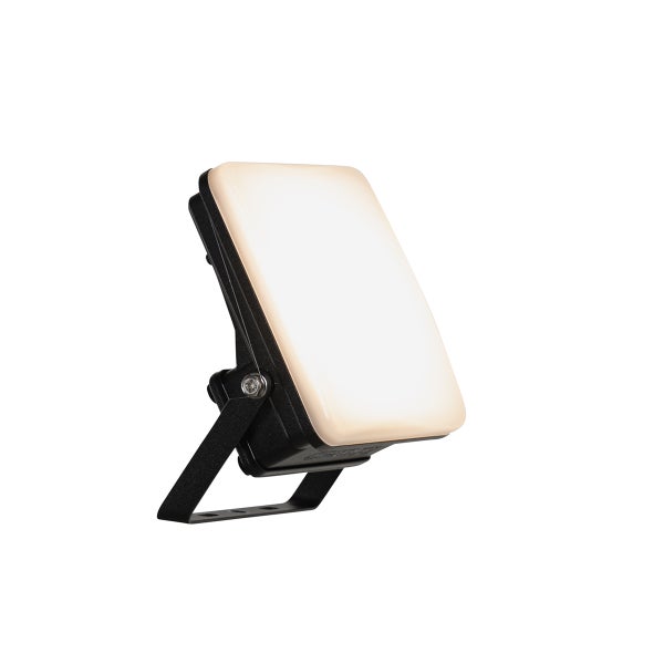 Flacher LED-Strahler in Schwarz mit verstellbarem Montagebügel für den Außenbereich.