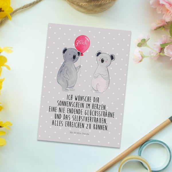 Mr. & Mrs. Panda Postkarte Koala Luftballon - Grau Pastell