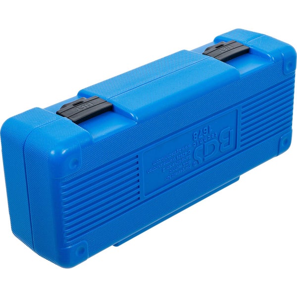 Blaue Werkzeugkiste aus Kunststoff