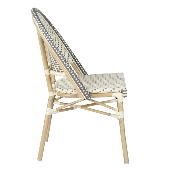 Bistrostuhl mit schwarz-weißem Geflecht an Sitz und Rückenlehne, Gestell in Rattan-Optik.