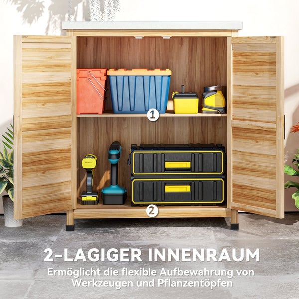 Offener Gartenschrank aus hellem Holz mit zwei Ablageflächen für Werkzeuge, Boxen und Zubehör.