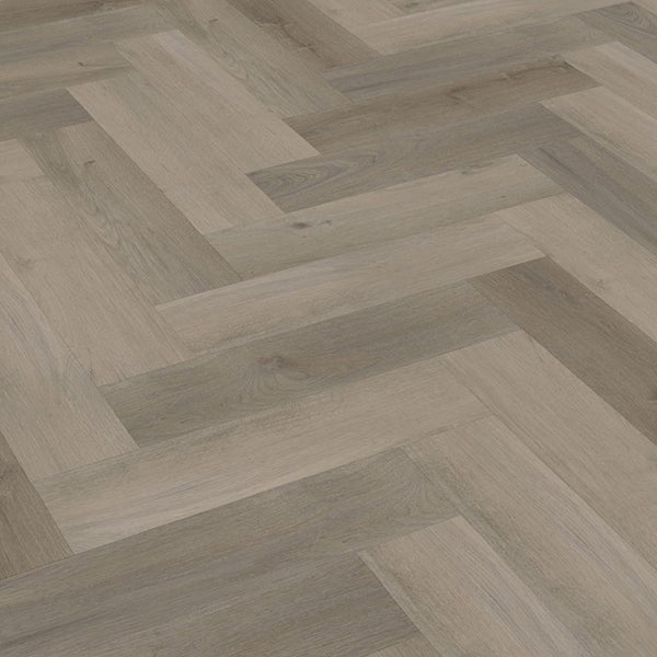 Verlegung von Vinylboden in Fischgrätoptik