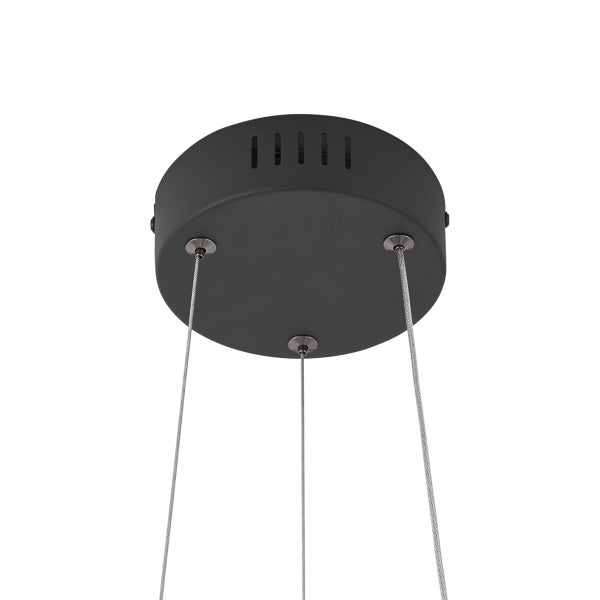 Deckenbaldachin einer Pendelleuchte