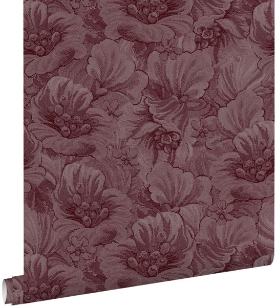 Tapete mit florale Blumenmuster in Textilstruktur für eine elegante Wandgestaltung im Innenbereich.