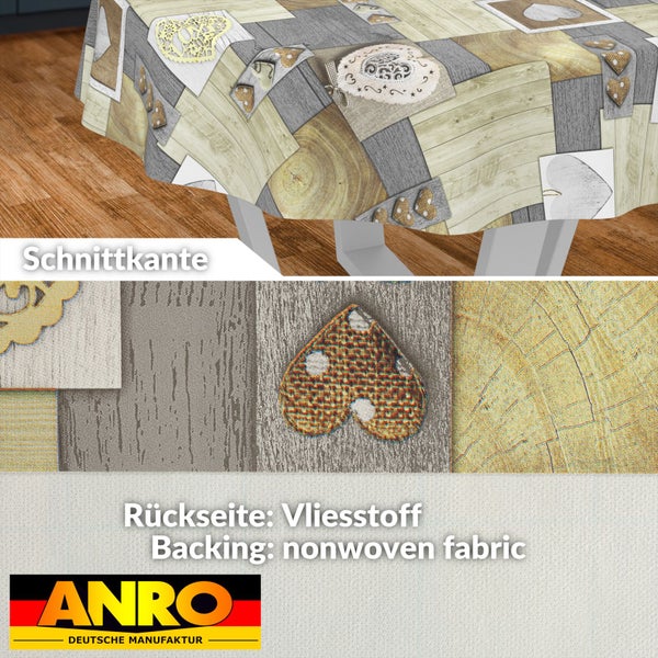 ANRO Tischdecke mit Patchwork-Muster in Holzoptik und Herzen, Detailansicht der Schnittkante und Vliesstoff-Rückseite, ANRO Logo.