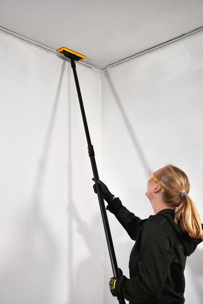 Mirka DecoSander staubfreier Stabschleifer für glattes Wand- & Deckenfinish, Trockenbau, Detailarbeiten / für 80x230mm Schleifstreifen / Klett