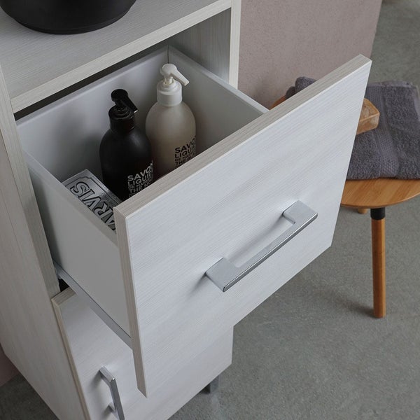 Tapetenrolle mit Ornamentmuster